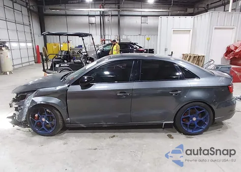 2019 Audi Rs 3 2.5T z USA, uszkodzony, nr VIN WUABWGFF0KA905933